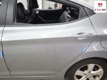 2011 - hyundai avante