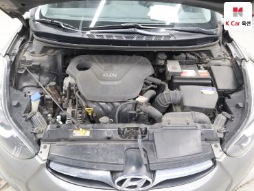 2011 - hyundai avante