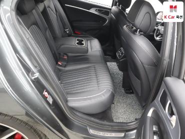 2019 - genesis g70