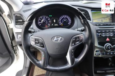 2016 - hyundai grandeur