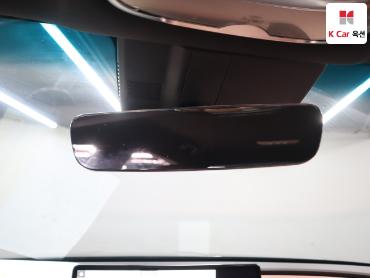 2021 - genesis g80