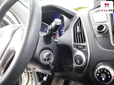 2010 - hyundai tucson