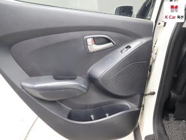 2010 - hyundai tucson