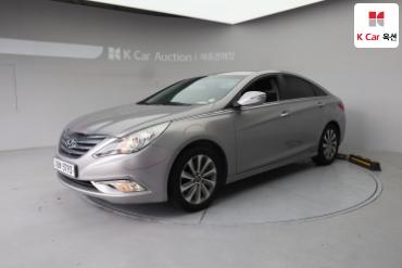 2013 - hyundai sonata