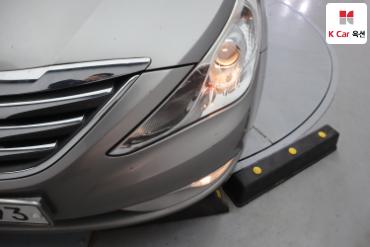 2013 - hyundai sonata