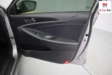 2013 - hyundai sonata