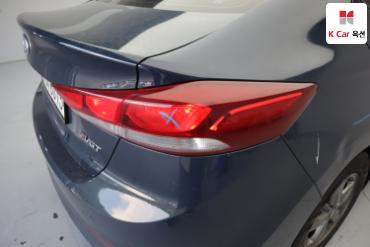 2017 - hyundai avante