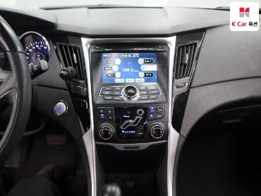 2010 - hyundai sonata