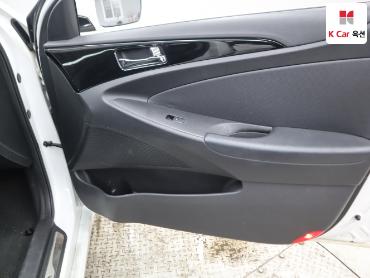 2010 - hyundai sonata
