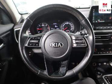 2022 - kia seltos