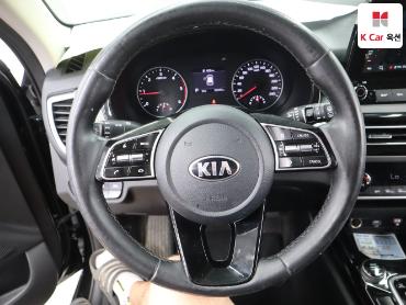 2022 - kia seltos