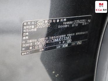 2021 - genesis g80