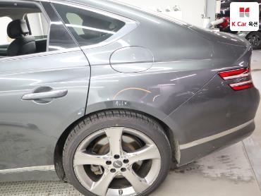 2021 - genesis g80