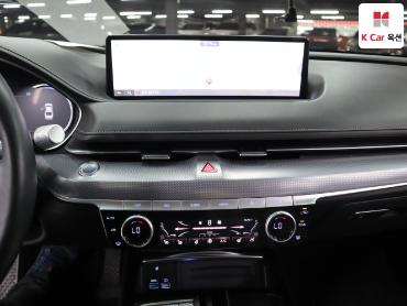 2021 - genesis g80
