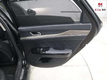 2022 - kia k5