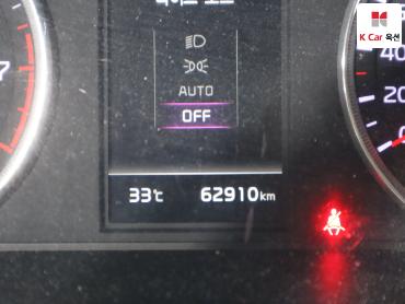 2022 - kia k5