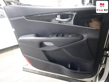 2019 - kia sorento