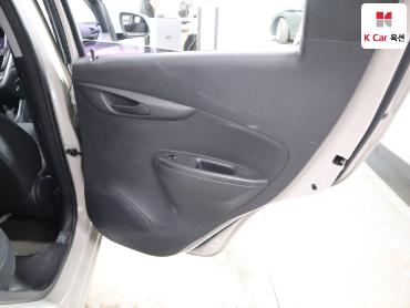 2016 - chevrolet spark
