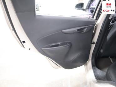 2016 - chevrolet spark