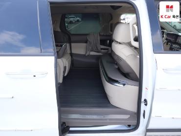 2022 - kia carnival