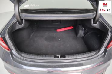 2018 - hyundai grandeur