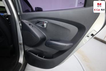 2012 - hyundai tucson