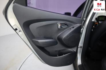 2012 - hyundai tucson
