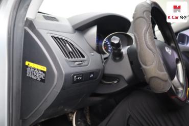 2012 - hyundai tucson