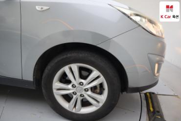 2012 - hyundai tucson