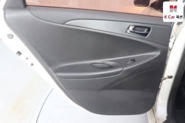 2011 - hyundai sonata