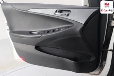 2011 - hyundai sonata