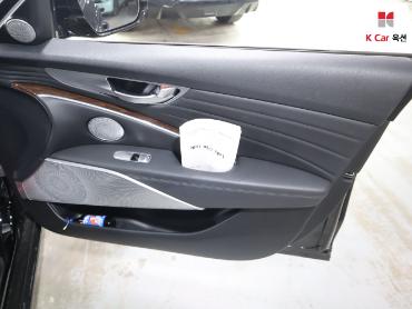 2019 - kia k9