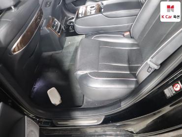2019 - kia k9