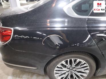 2019 - kia k9