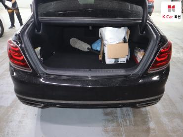 2019 - kia k9