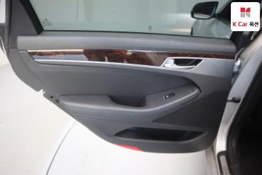 2016 - hyundai g330