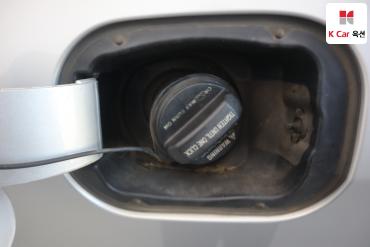 2016 - hyundai g330