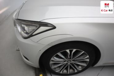 2016 - hyundai g330