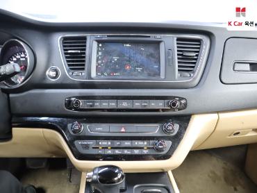 2016 - kia carnival