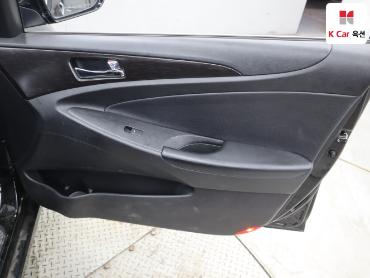 2012 - hyundai sonata