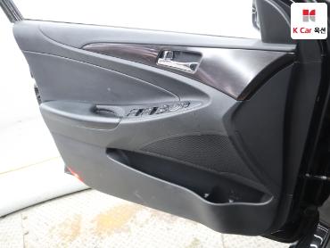 2012 - hyundai sonata