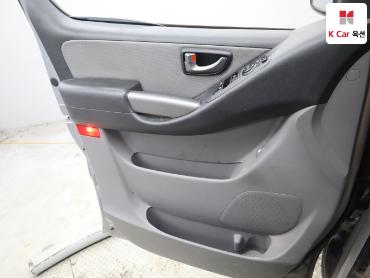 2017 - hyundai grand starex