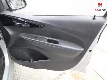 2016 - chevrolet spark
