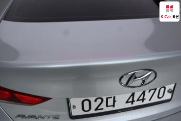 2018 - hyundai avante