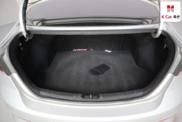 2018 - hyundai avante