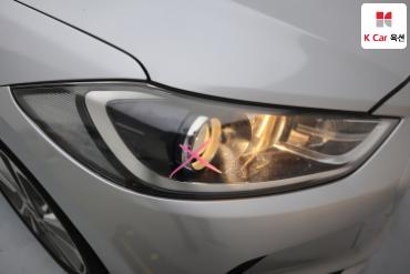 2018 - hyundai avante