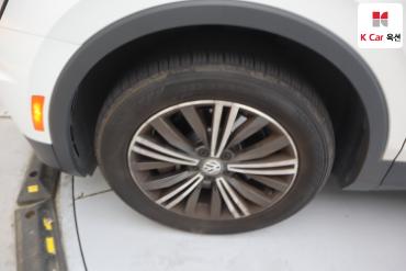 2018 - volkswagen tiguan