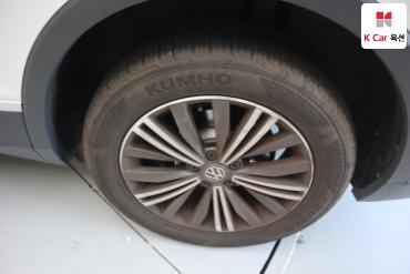 2018 - volkswagen tiguan