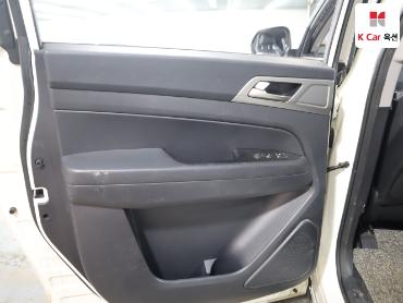 2019 - kg mobility (ssangyong) rexton