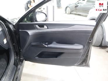 2023 - kia k5